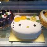 Hello Kittyy Kuchen - wann kommt endlich der Film zum Kuchen?